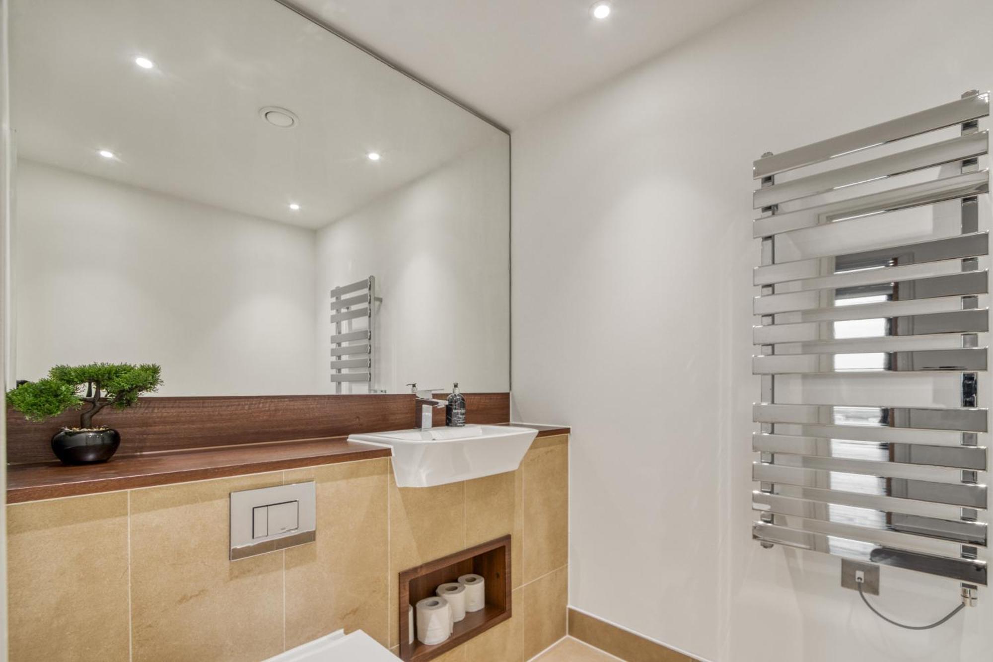 Ferienwohnung Stunning 360º View Luxurious Penthouse London Exterior foto