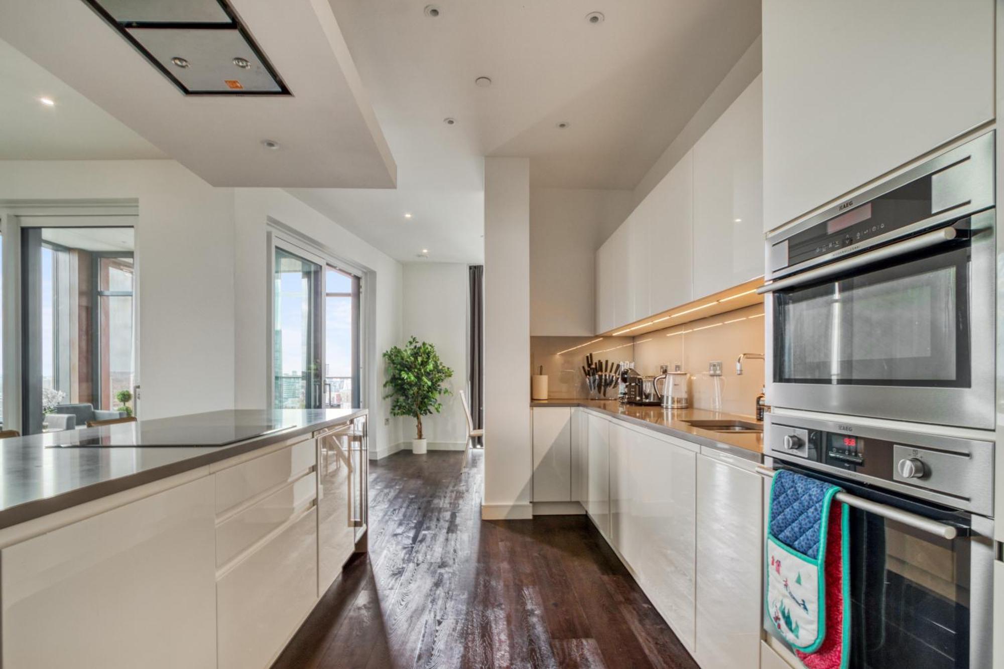 Ferienwohnung Stunning 360º View Luxurious Penthouse London Exterior foto