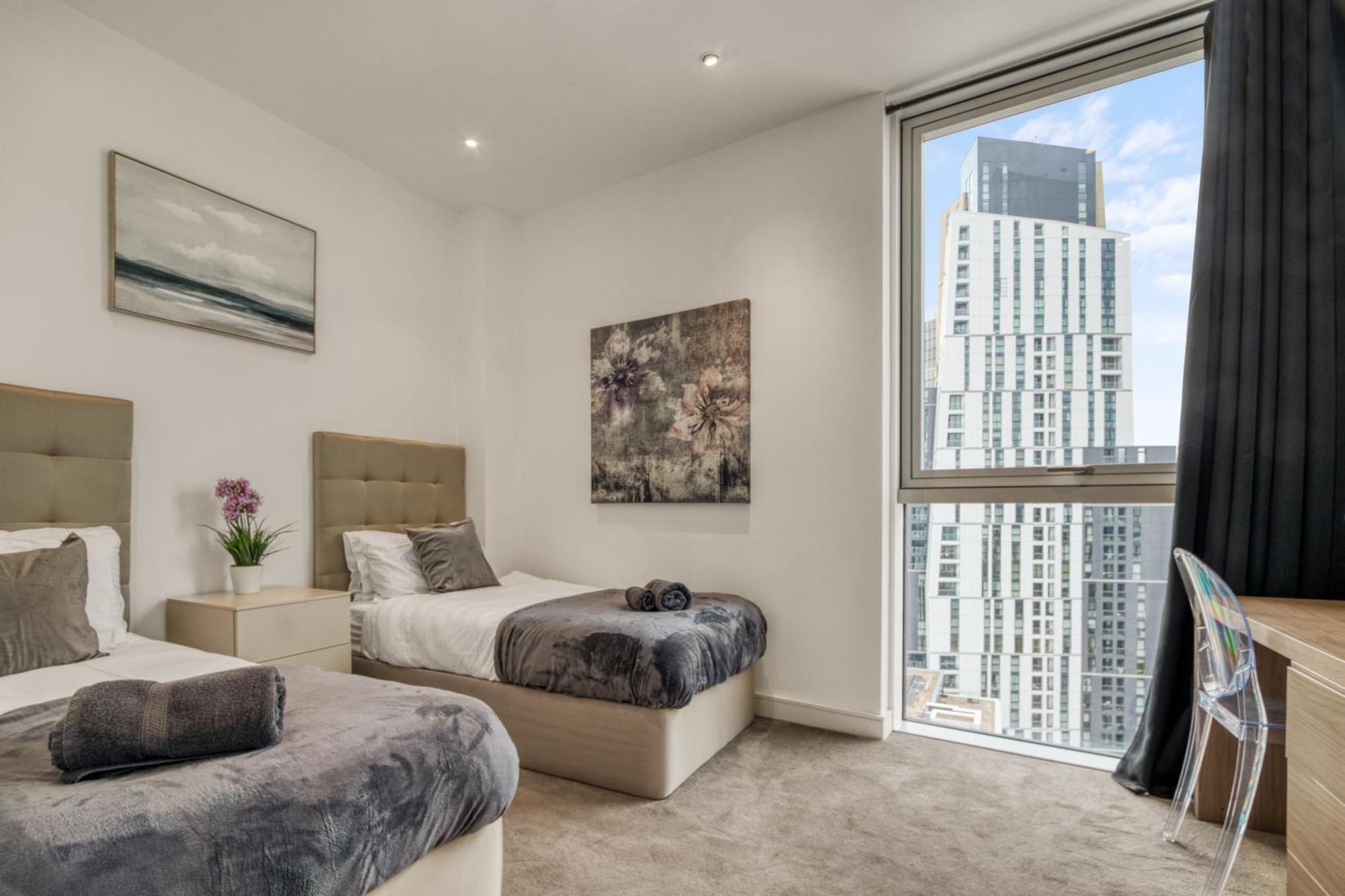 Ferienwohnung Stunning 360º View Luxurious Penthouse London Exterior foto