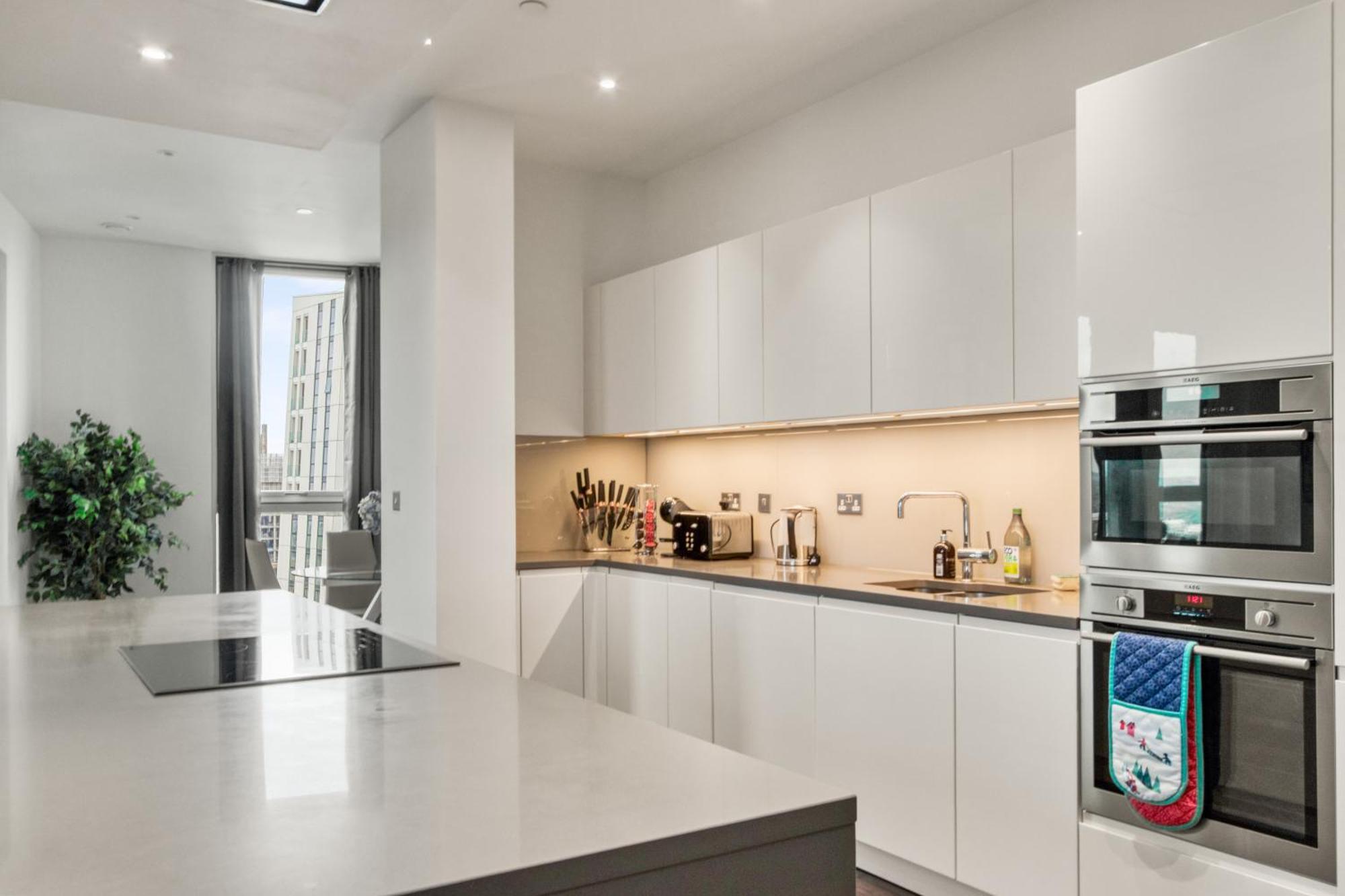 Ferienwohnung Stunning 360º View Luxurious Penthouse London Exterior foto
